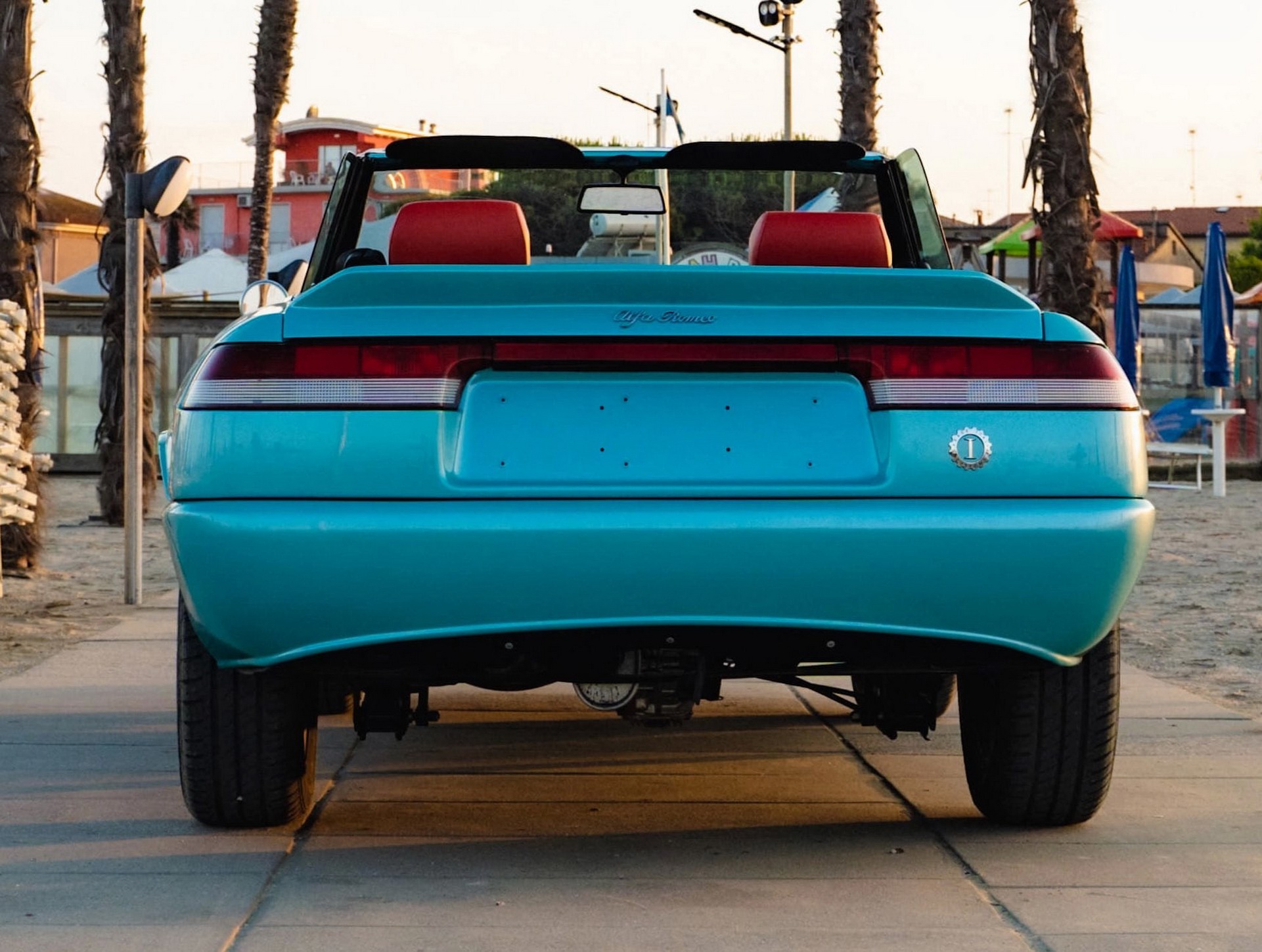 Garage Italia’s New Restomod Alfa Romeo Spider Duetto Hybrid Has An F1-Style KERS System