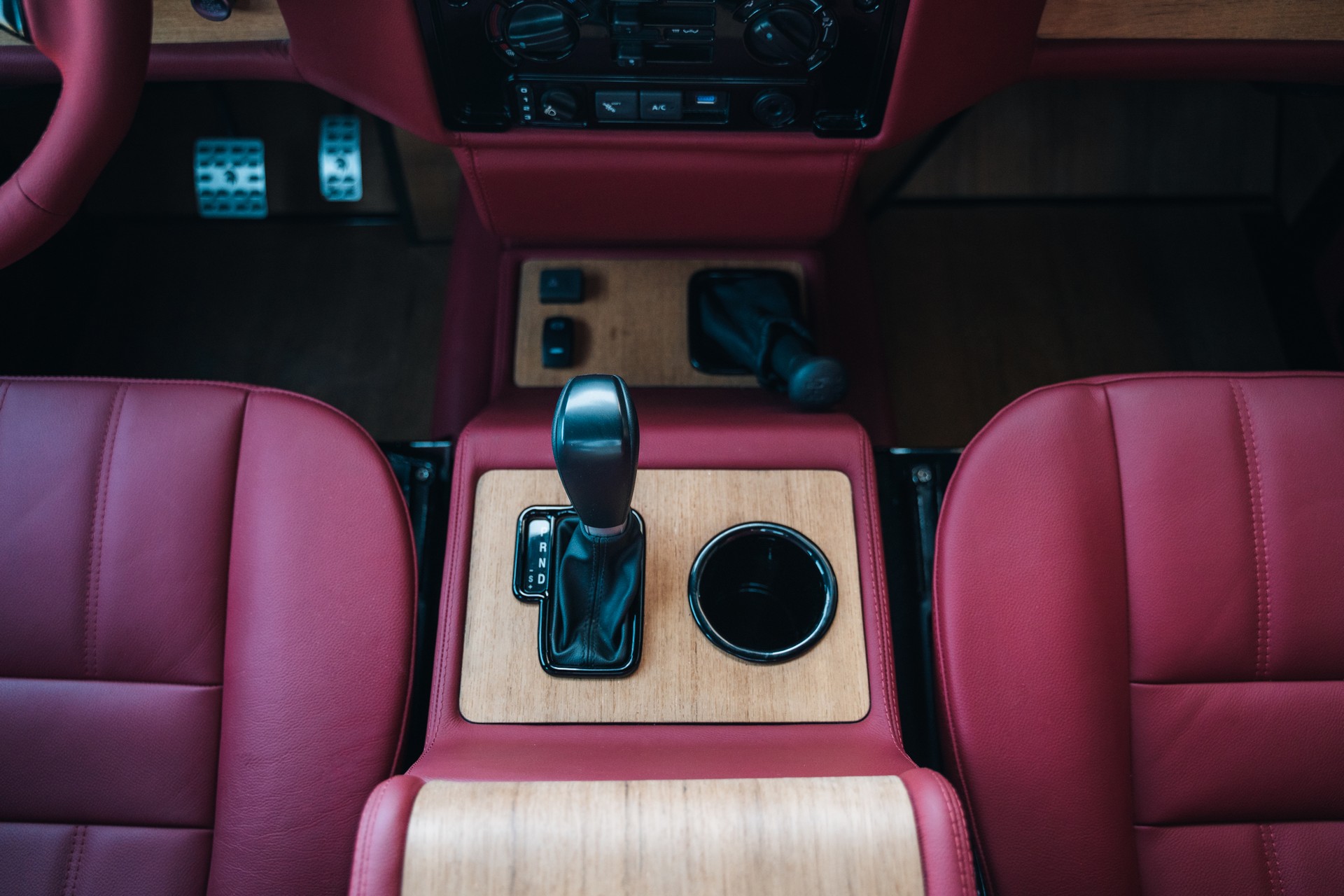 Ares Design’s $250k Defender V8 Hardtop Adds Luxury And A V8 Engine