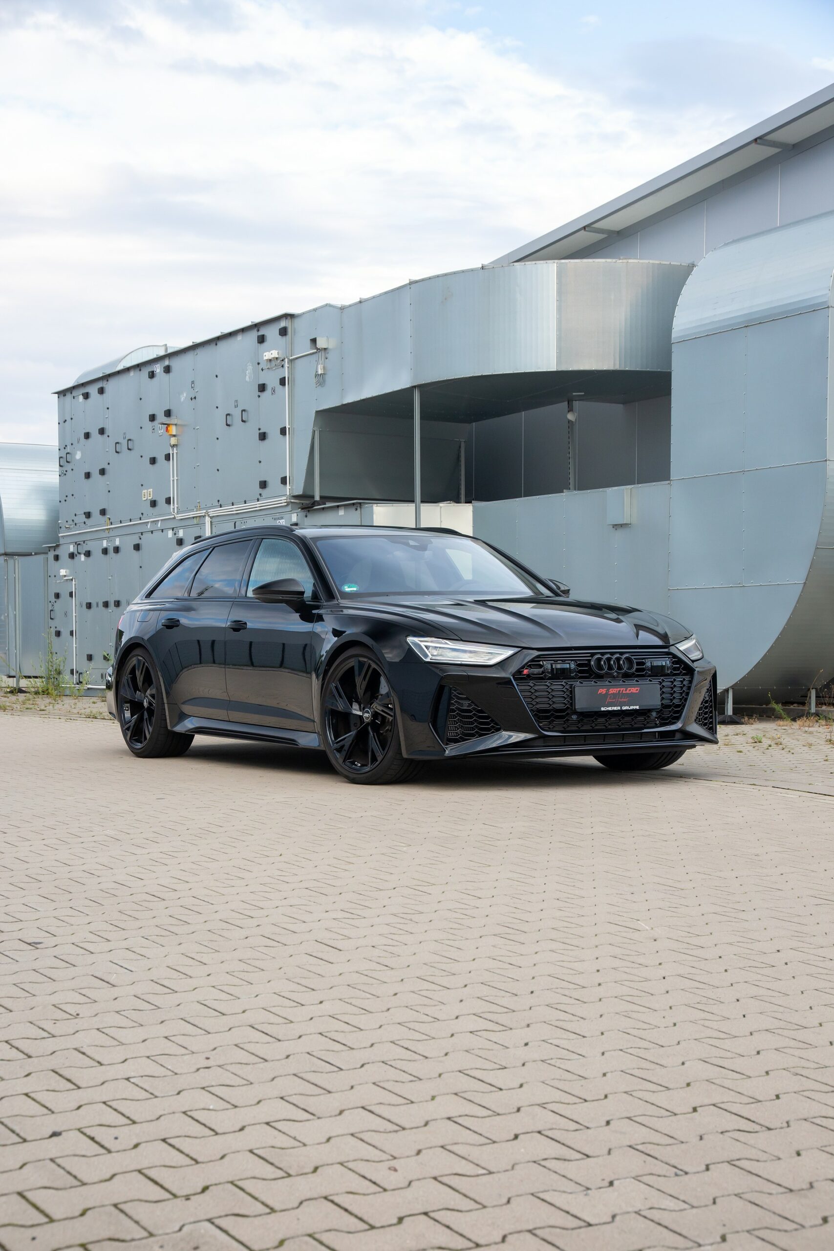 Alcantara Trim Has Transformed The Cabin Of This Audi RS6 Avant