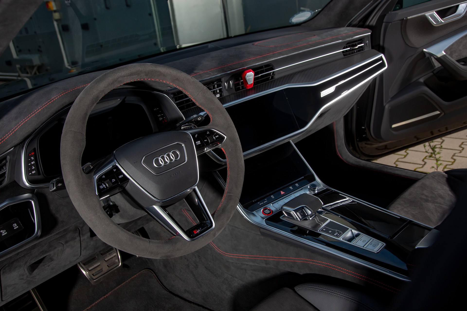 Alcantara Trim Has Transformed The Cabin Of This Audi RS6 Avant