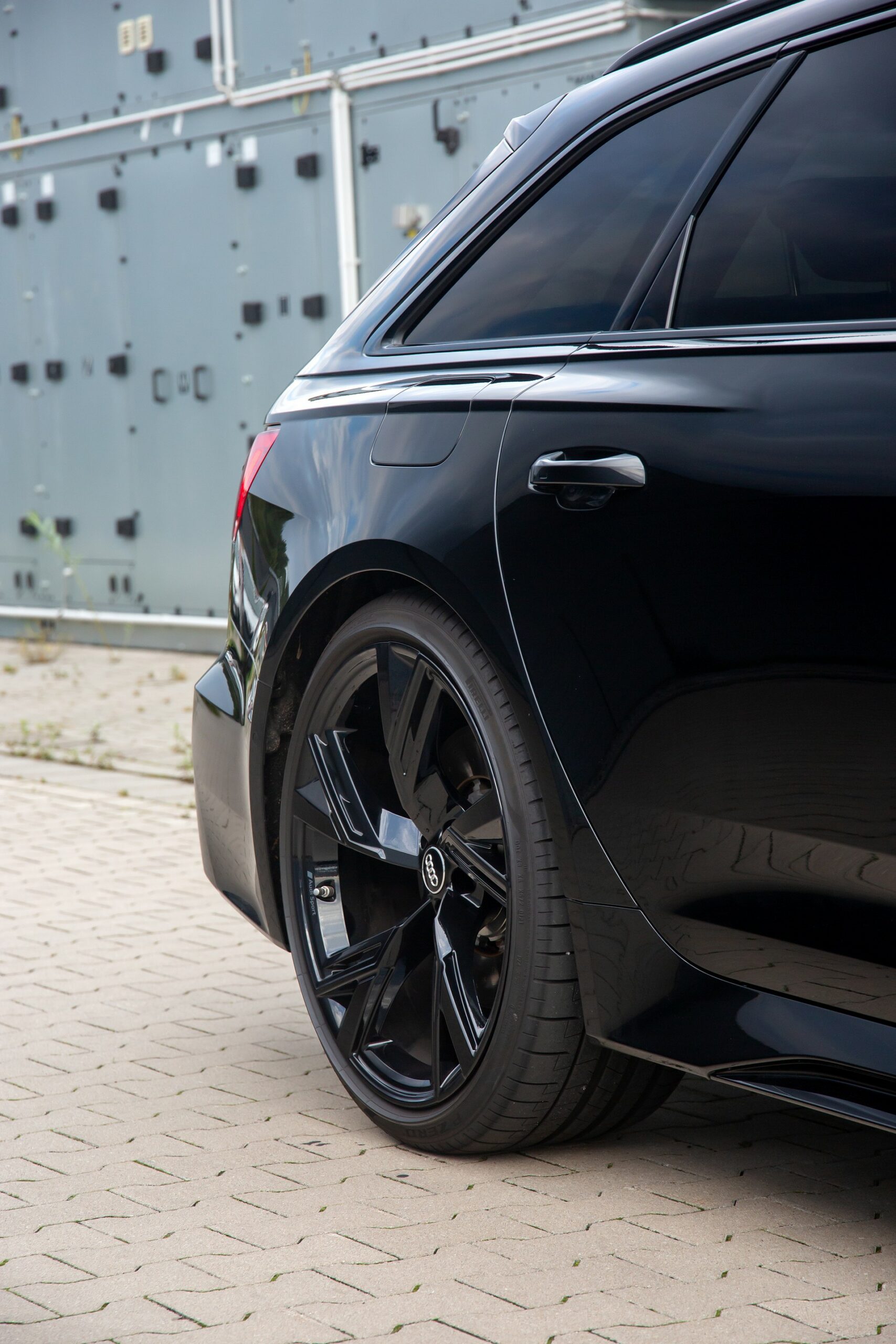 Alcantara Trim Has Transformed The Cabin Of This Audi RS6 Avant