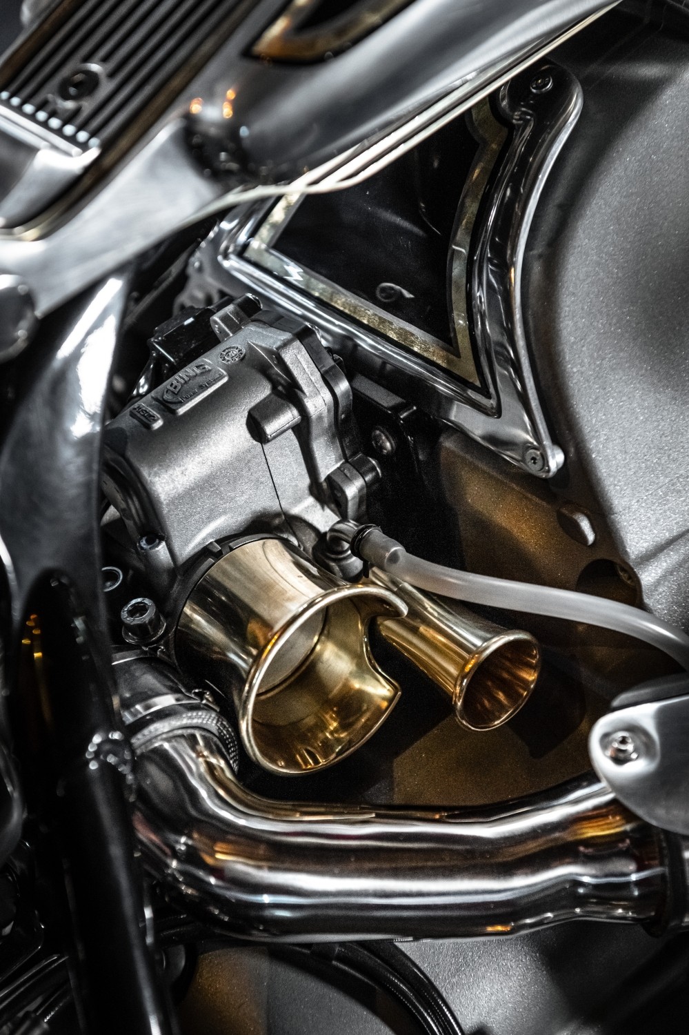 New BMW Motorrad R18 Magnifica Chopper Is A Piece Of Art