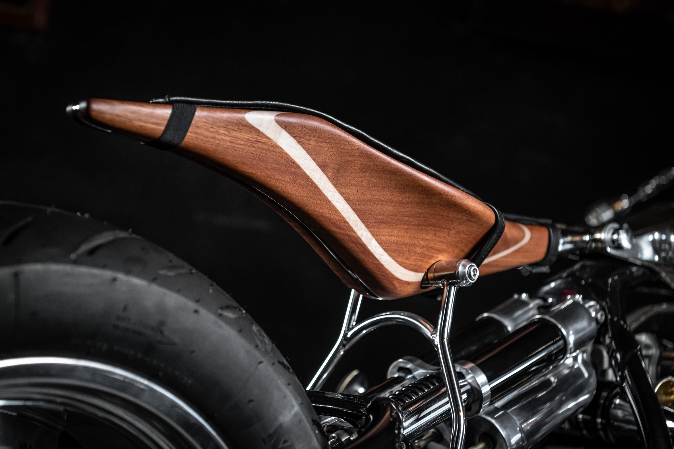 New BMW Motorrad R18 Magnifica Chopper Is A Piece Of Art