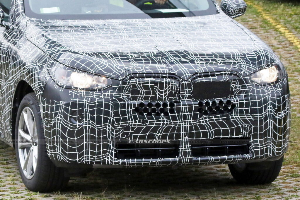 Next-Gen 2025 BMW X3 Spied For The First Time Looking Like A Larger X1 |  Carscoops