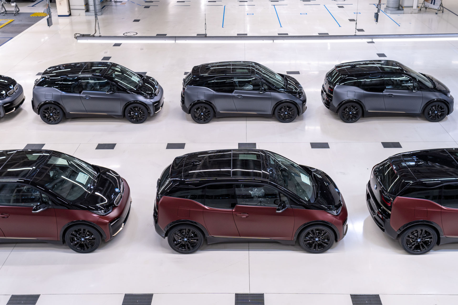 BMW i3 Bows Out With 10 Special Home Run Editions
