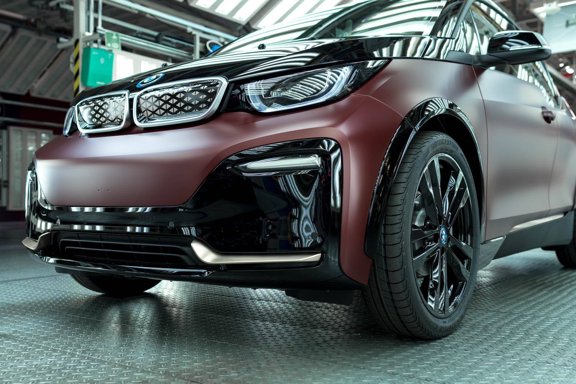 BMW i3 Bows Out With 10 Special Home Run Editions
