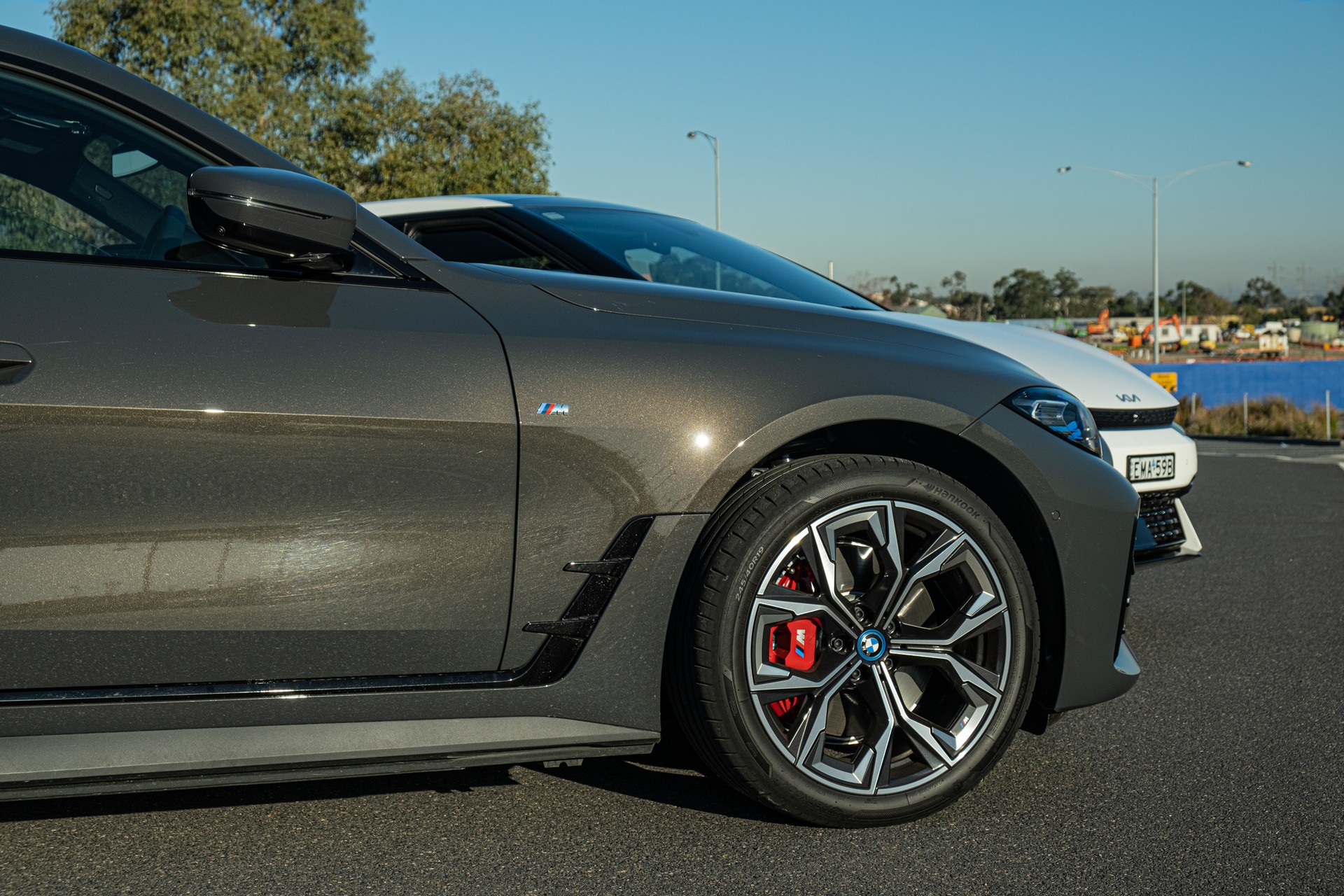 We Test The 2022 BMW i4 eDrive40 And Kia EV6 GT-Line AWD, Which Is Better?