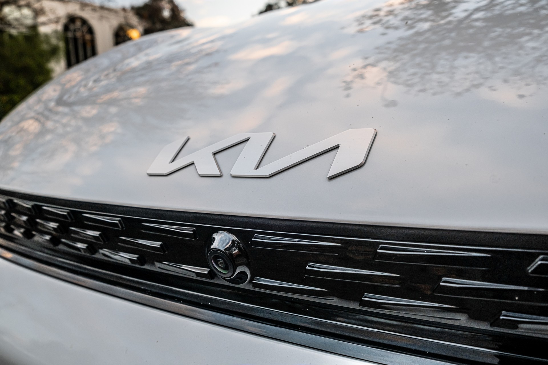 We Test The 2022 BMW i4 eDrive40 And Kia EV6 GT-Line AWD, Which Is Better?