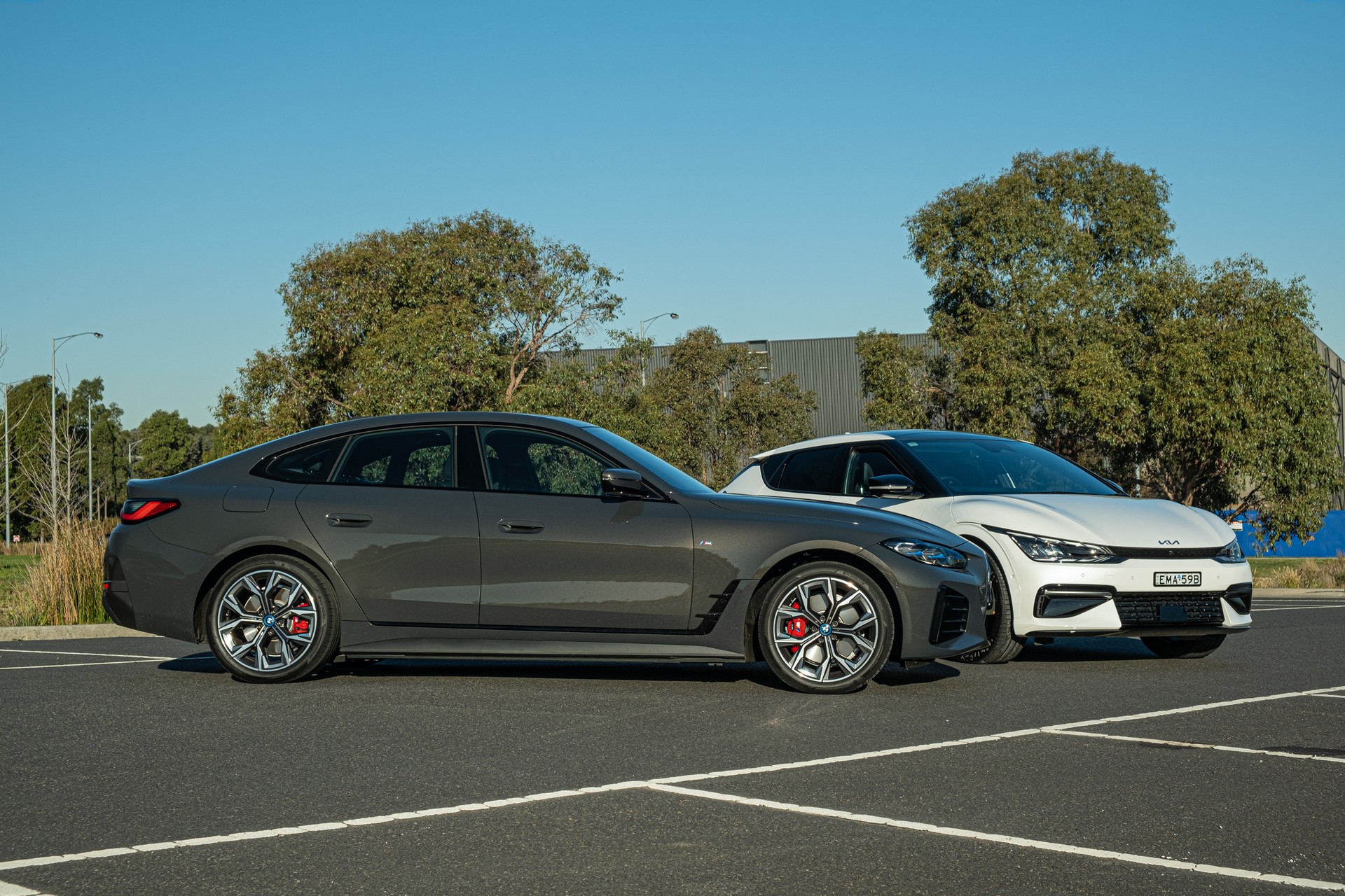 We Test The 2022 BMW i4 eDrive40 And Kia EV6 GT-Line AWD, Which Is Better?