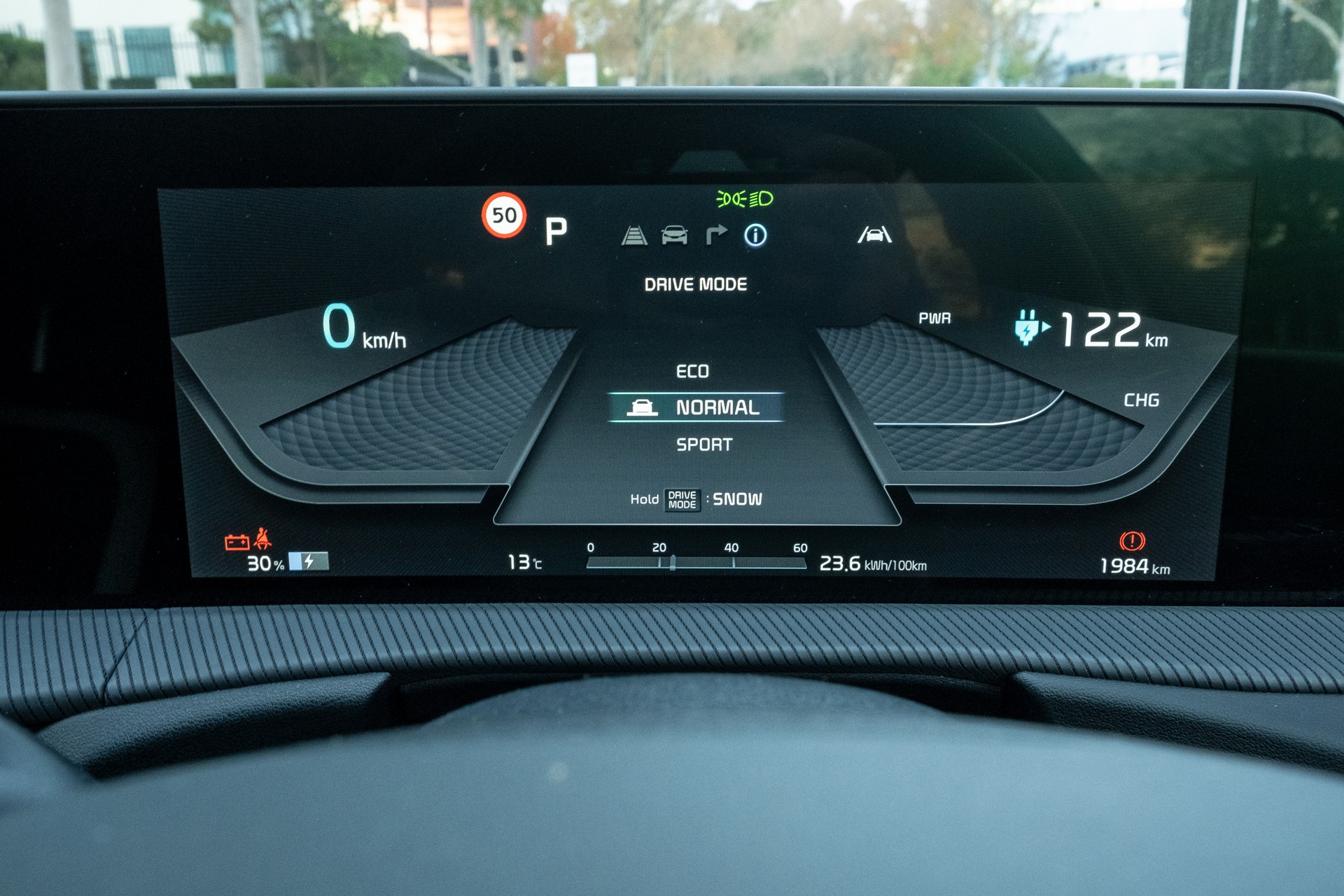 We Test The 2022 BMW i4 eDrive40 And Kia EV6 GT-Line AWD, Which Is Better?