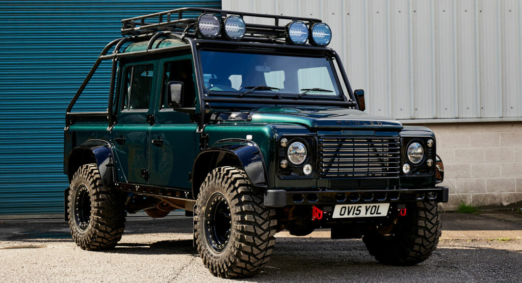  Bowler’s Extreme Defender Is Lifted And Ready For Action