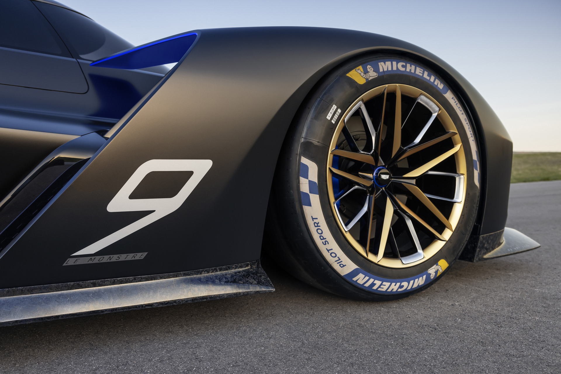 Cadillac Project GTP Hypercar Is One Wild Prototype Racer Powered By A New V8