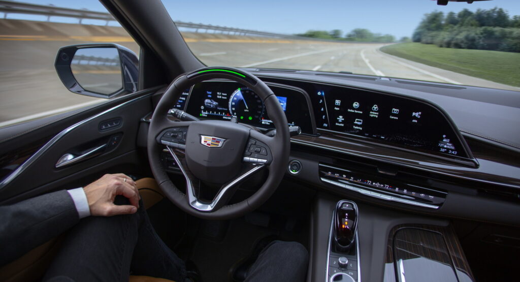  Study Finds That Majority Of Drivers Distrust Hands-Free Driving Systems