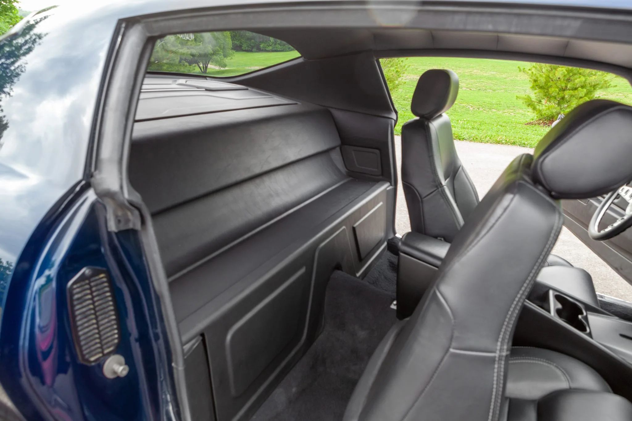 Twin-Turbo 1971 Chevy Camaro Restomod Shows What Modern Cars Are Missing