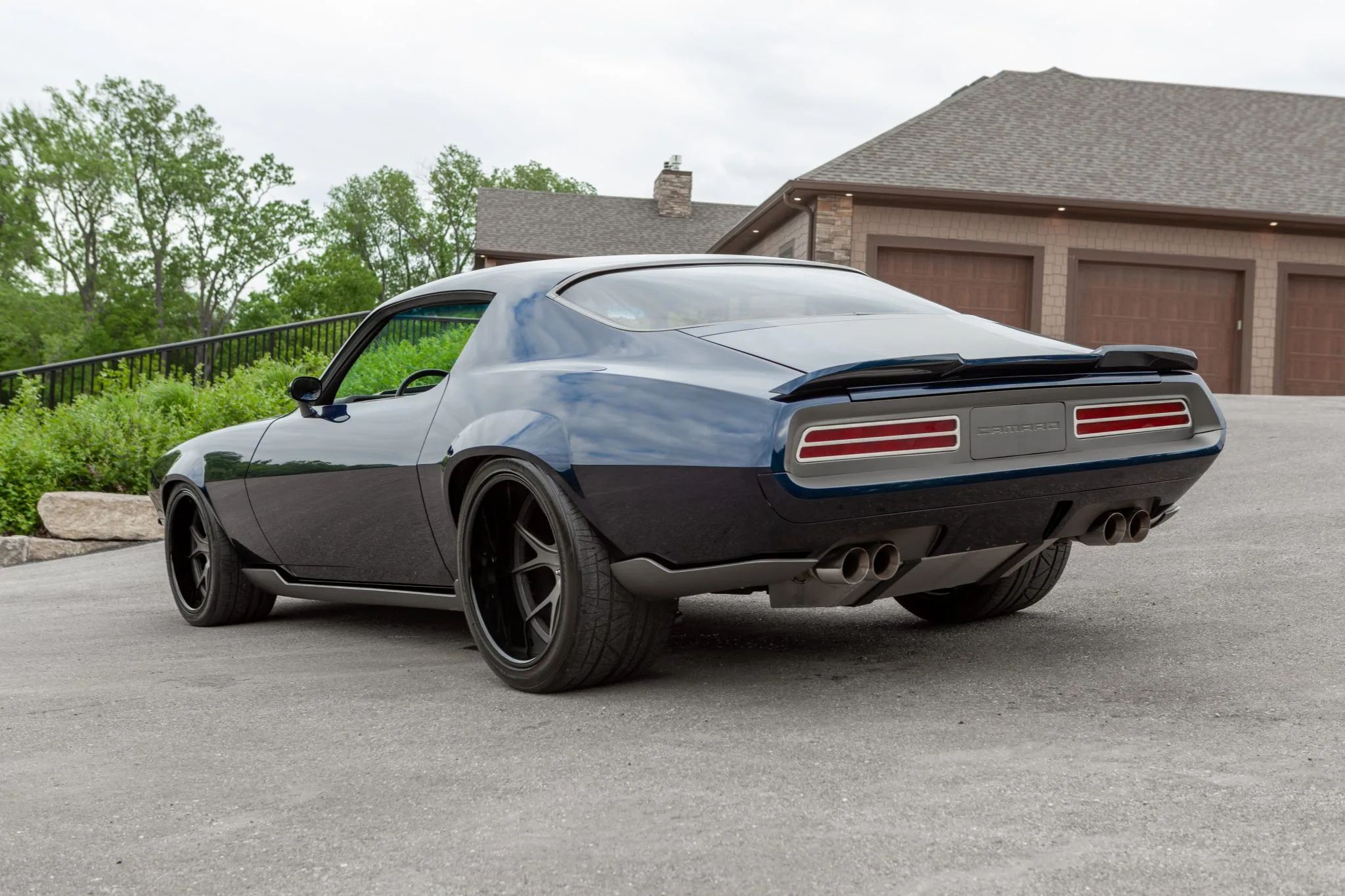 Twin-Turbo 1971 Chevy Camaro Restomod Shows What Modern Cars Are Missing