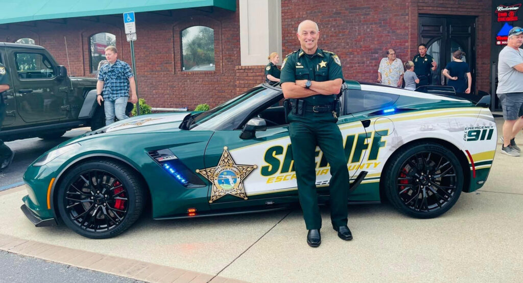  Florida Sheriff’s Office Shows Off Their Corvette Z06, Was Reportedly Seized From Drug Dealer