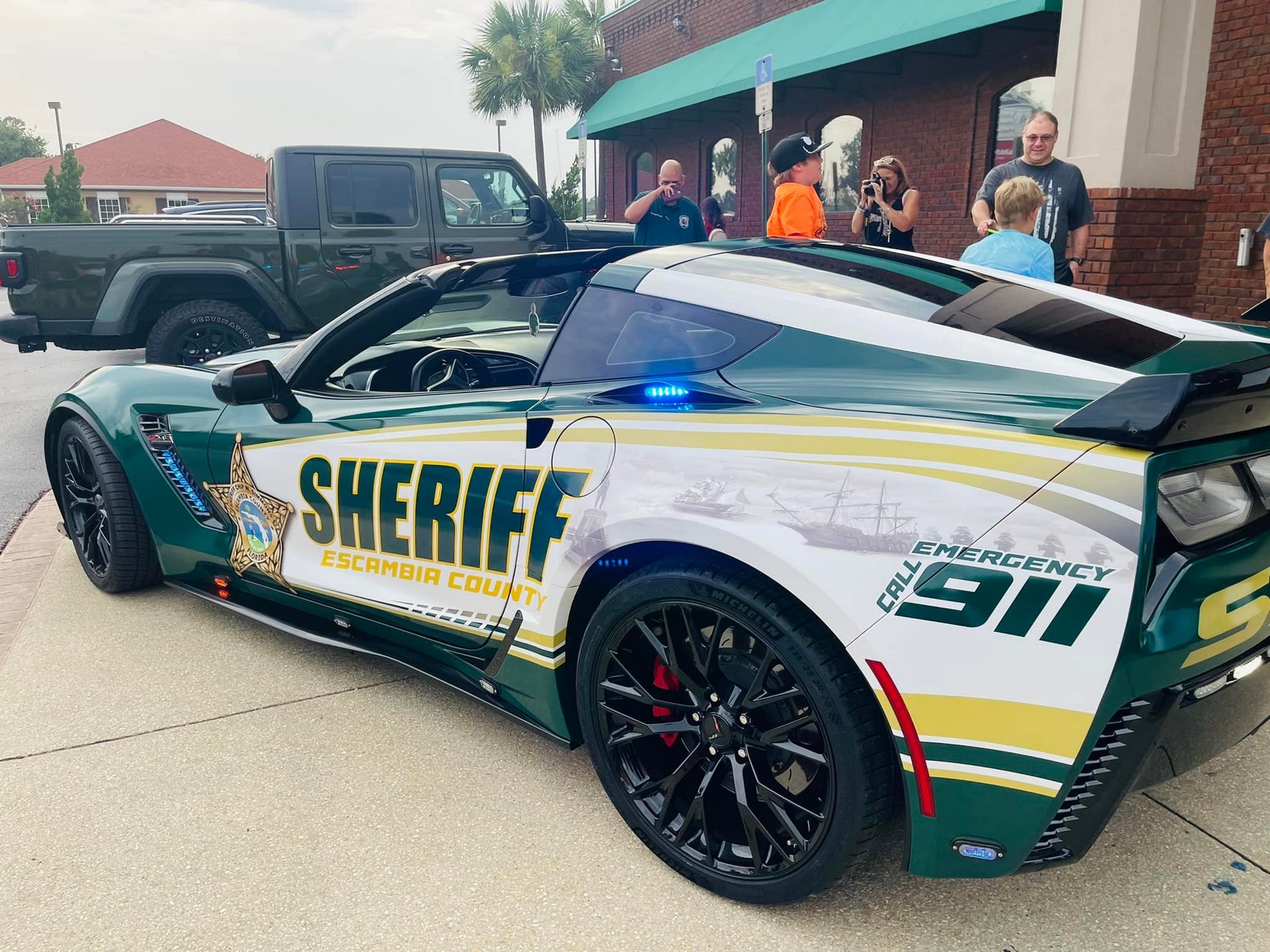 Florida Sheriff’s Office Shows Off Their Corvette Z06, Was Reportedly Seized From Drug Dealer