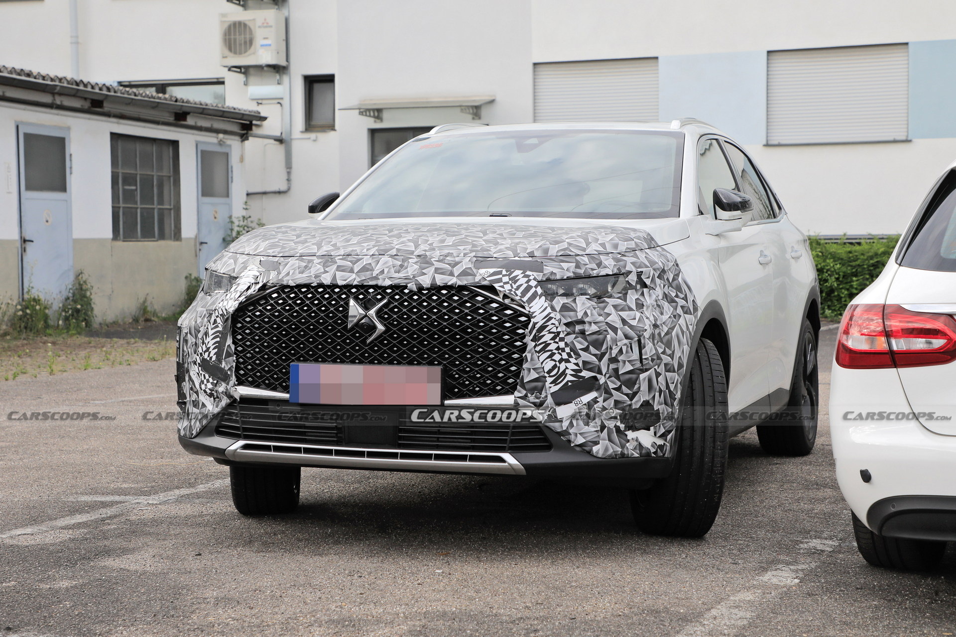 2023 DS 7 Crossback Facelift Spied Hiding Subtle Design Tweaks For More Modern Looks