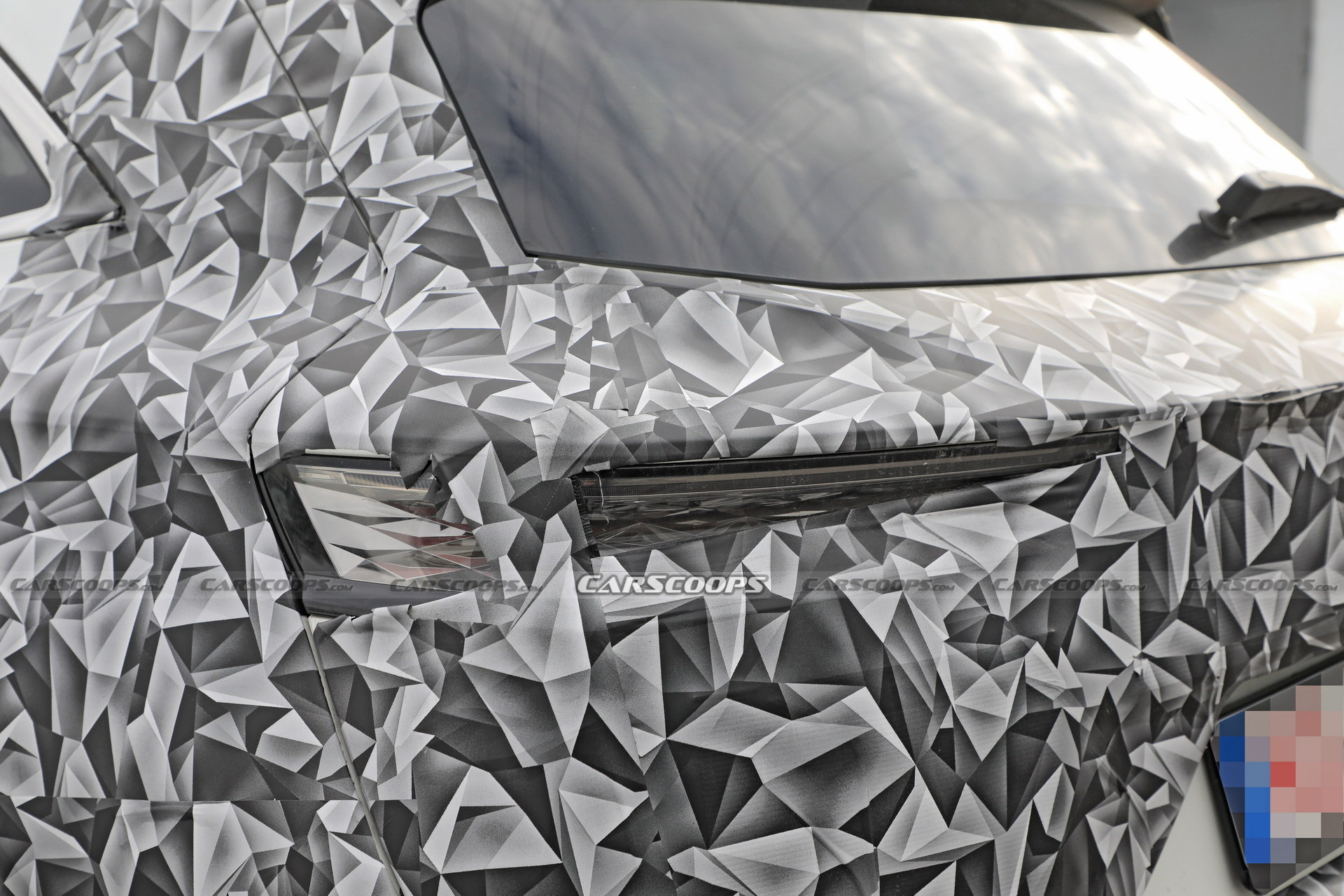 2023 DS 7 Crossback Facelift Spied Hiding Subtle Design Tweaks For More Modern Looks