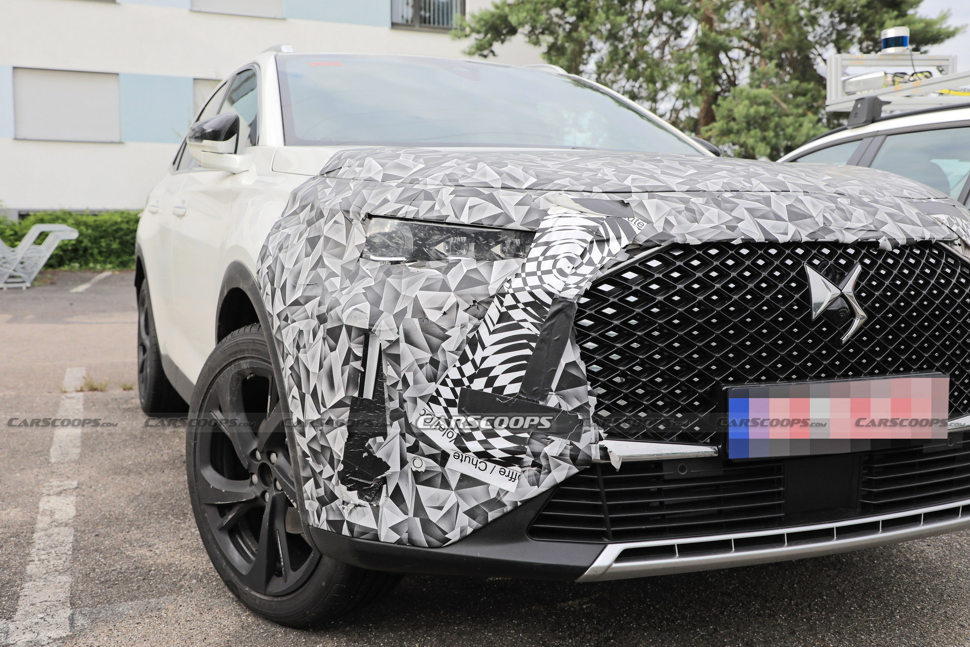 2023 DS 7 Crossback Facelift Spied Hiding Subtle Design Tweaks For More Modern Looks