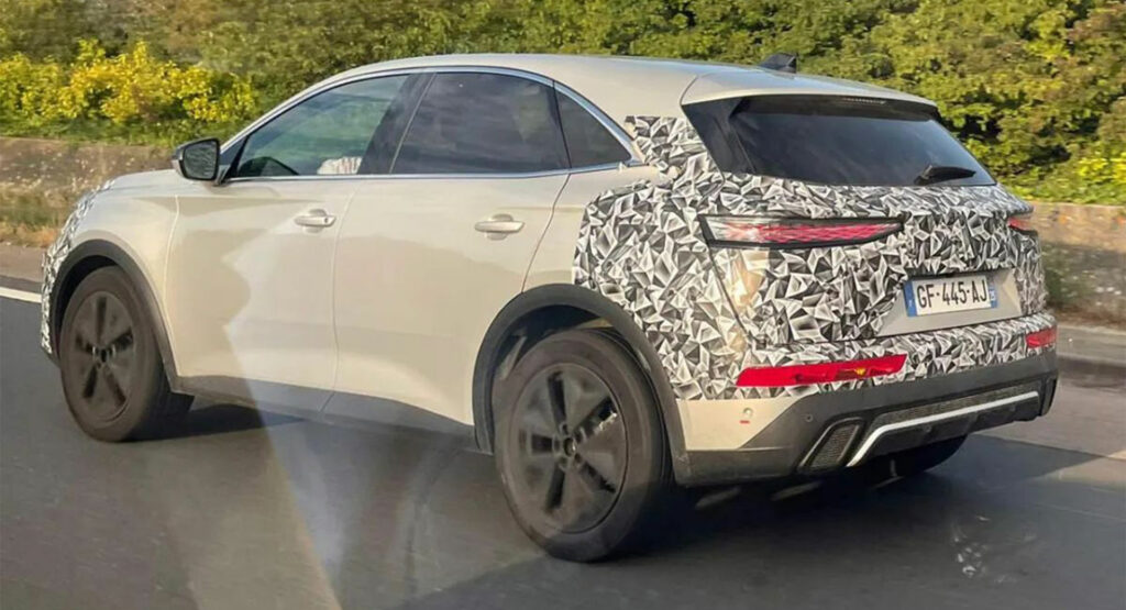  2023 DS 7 Crossback Snapped One Final Time Before June 27 Debut