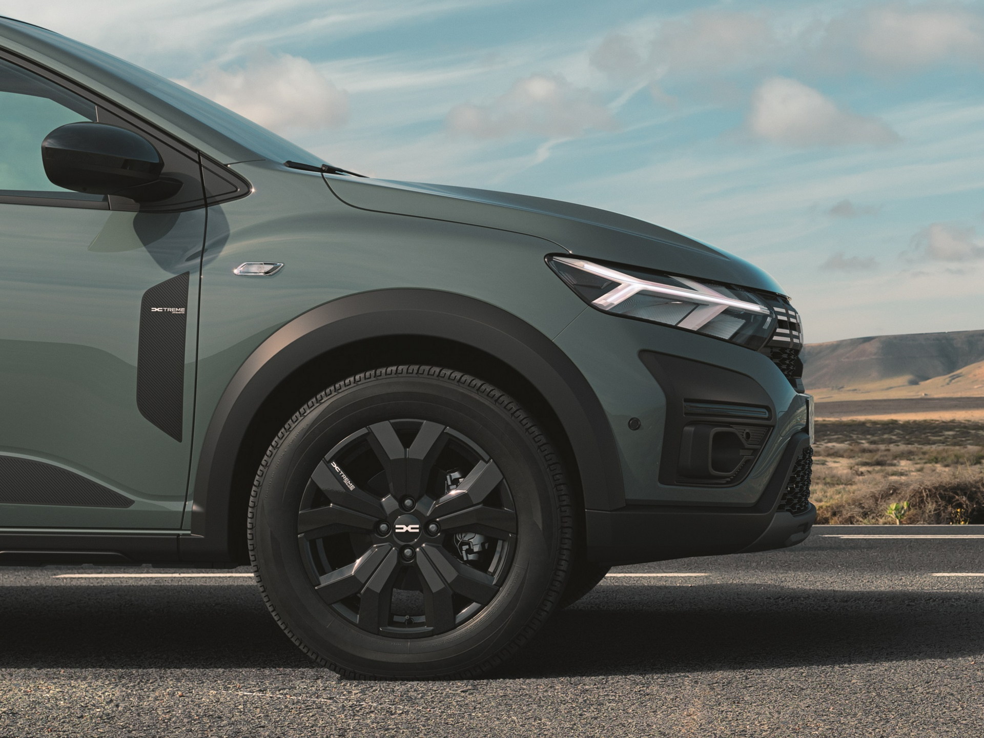 Dacia’s New Emblem And Visual Identity Applied In The Entire Lineup