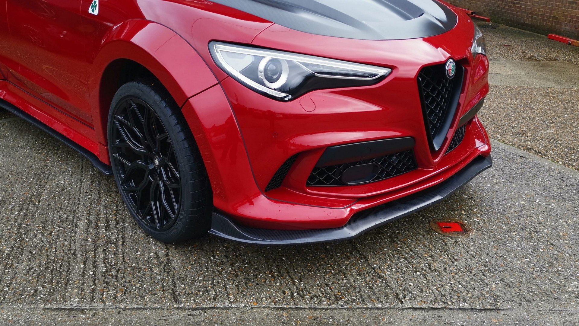 Alfa Romeo Stelvio Goes All Fast & Furious With A Wide Bodykit
