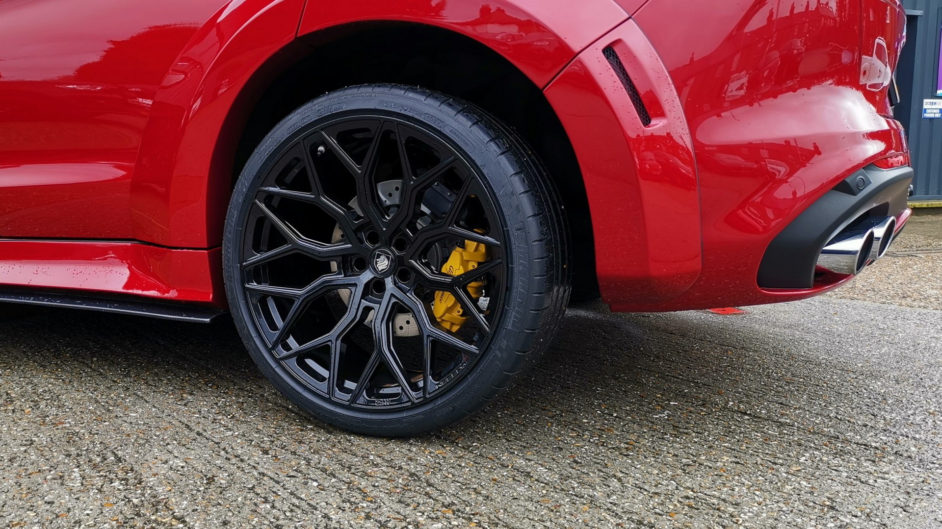 Alfa Romeo Stelvio Goes All Fast & Furious With A Wide Bodykit