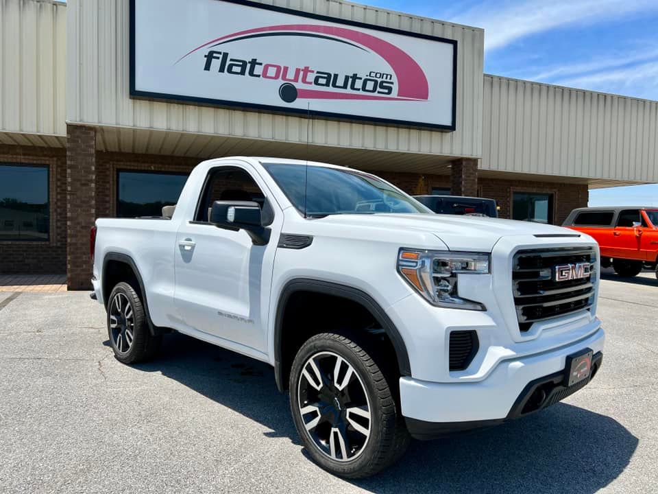 GMC Sierra-Based Jimmy Is The Two-Door Pickup GM Won’t Build