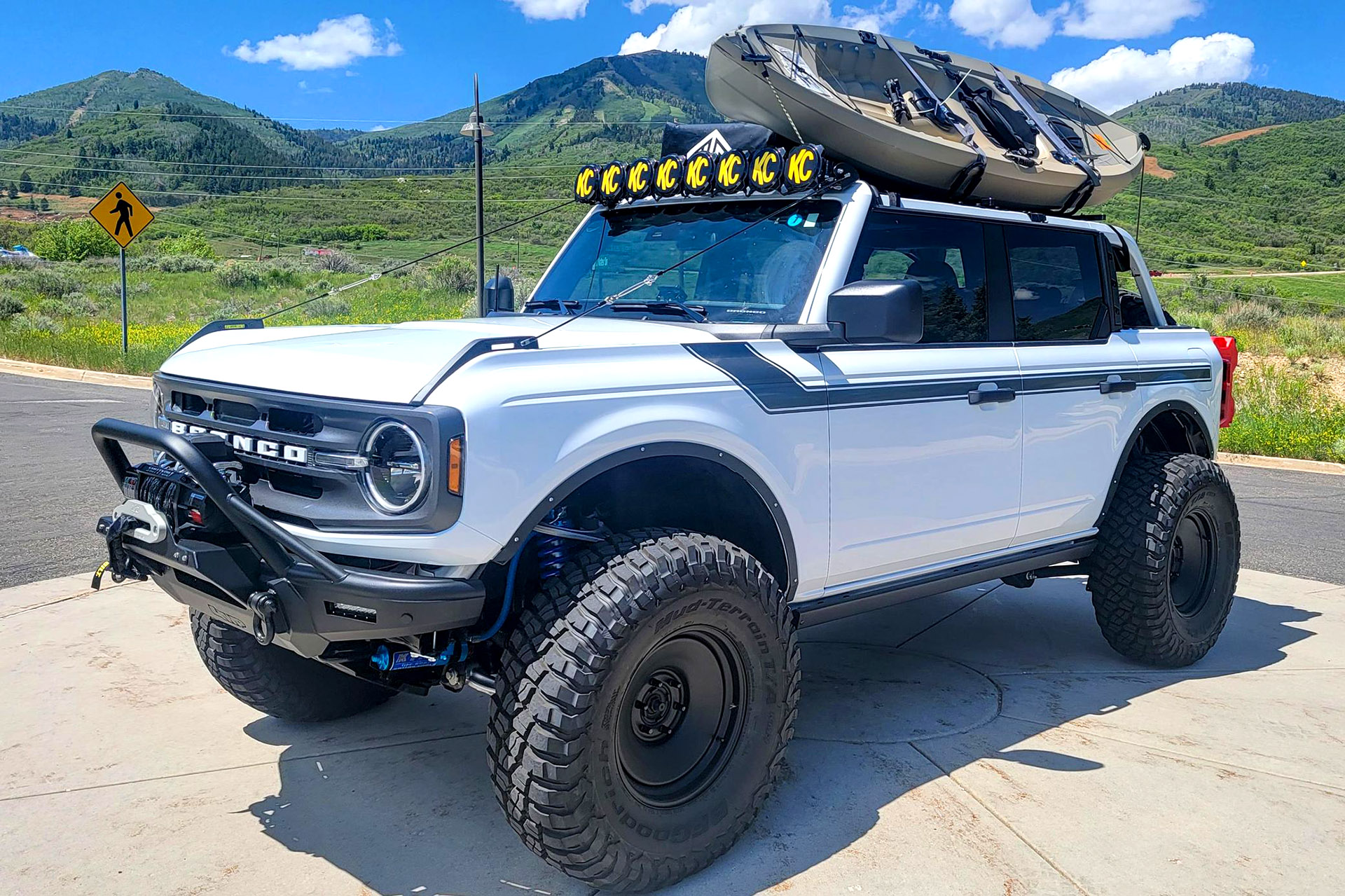 Skip The Line And Go Wild With This 900 Mile Overland-Focused 2021 Ford Bronco Big Bend Auto Recent