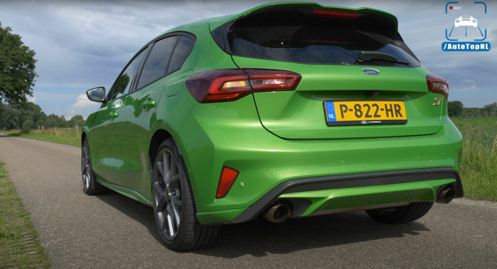  The Ford Focus ST Is No RS, But It’s Still A Very Competent Hot Hatch
