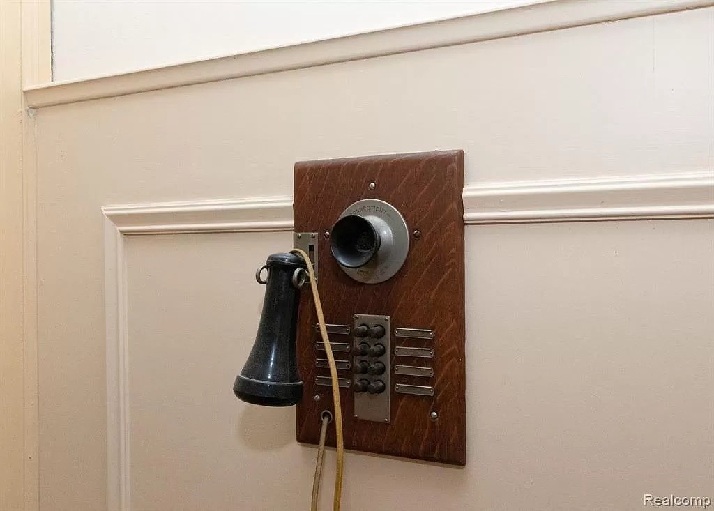 Henry Ford’s Home In Detroit Is Up For Sale For The First Time In Decades