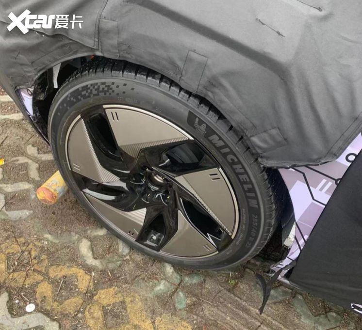 The Human Horizons HiPhi Z Will Be An Electric Sedan Unlike Any Other