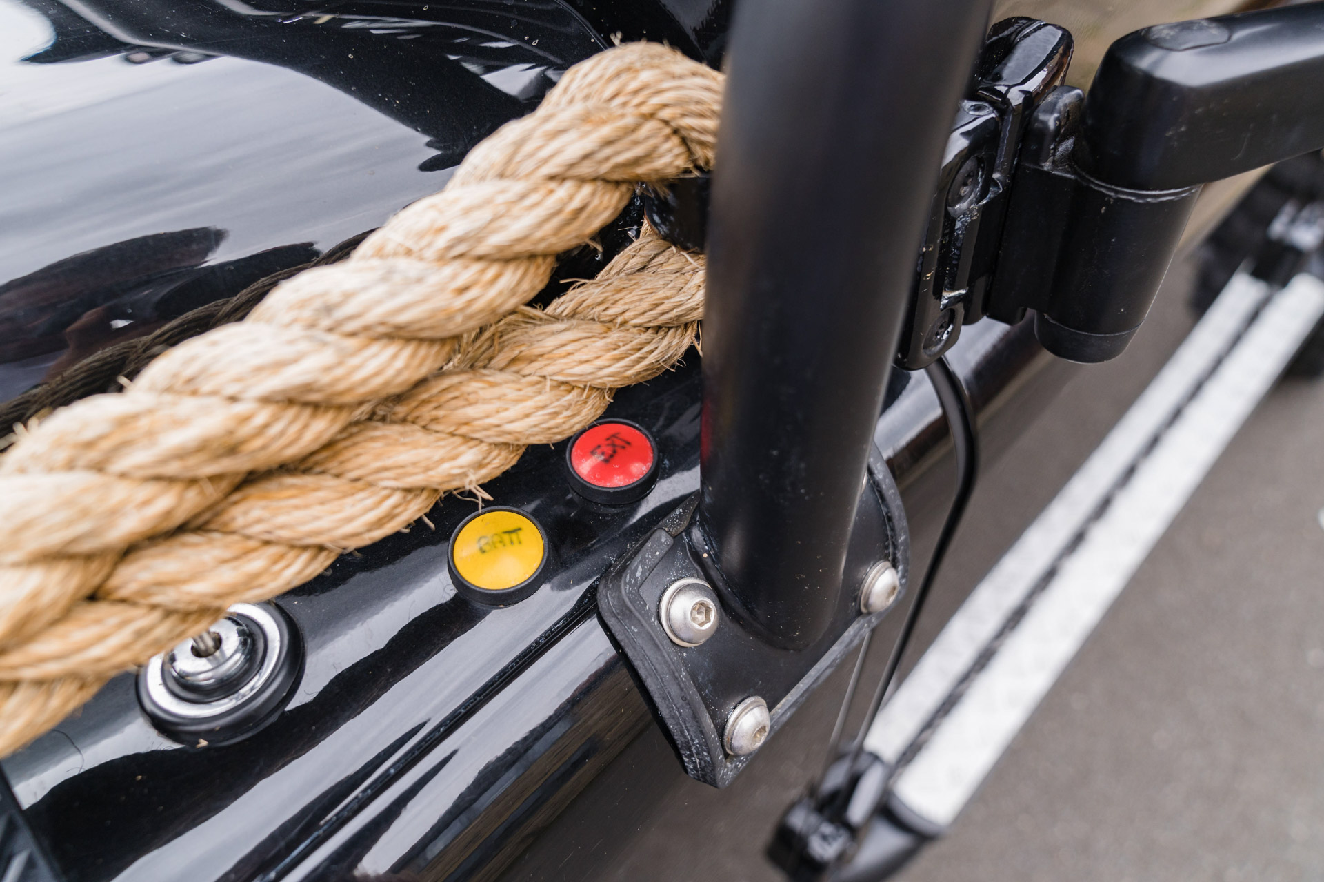 One Of 10 “Spectre” Defenders Built For The 007 Movie Is Up For Sale