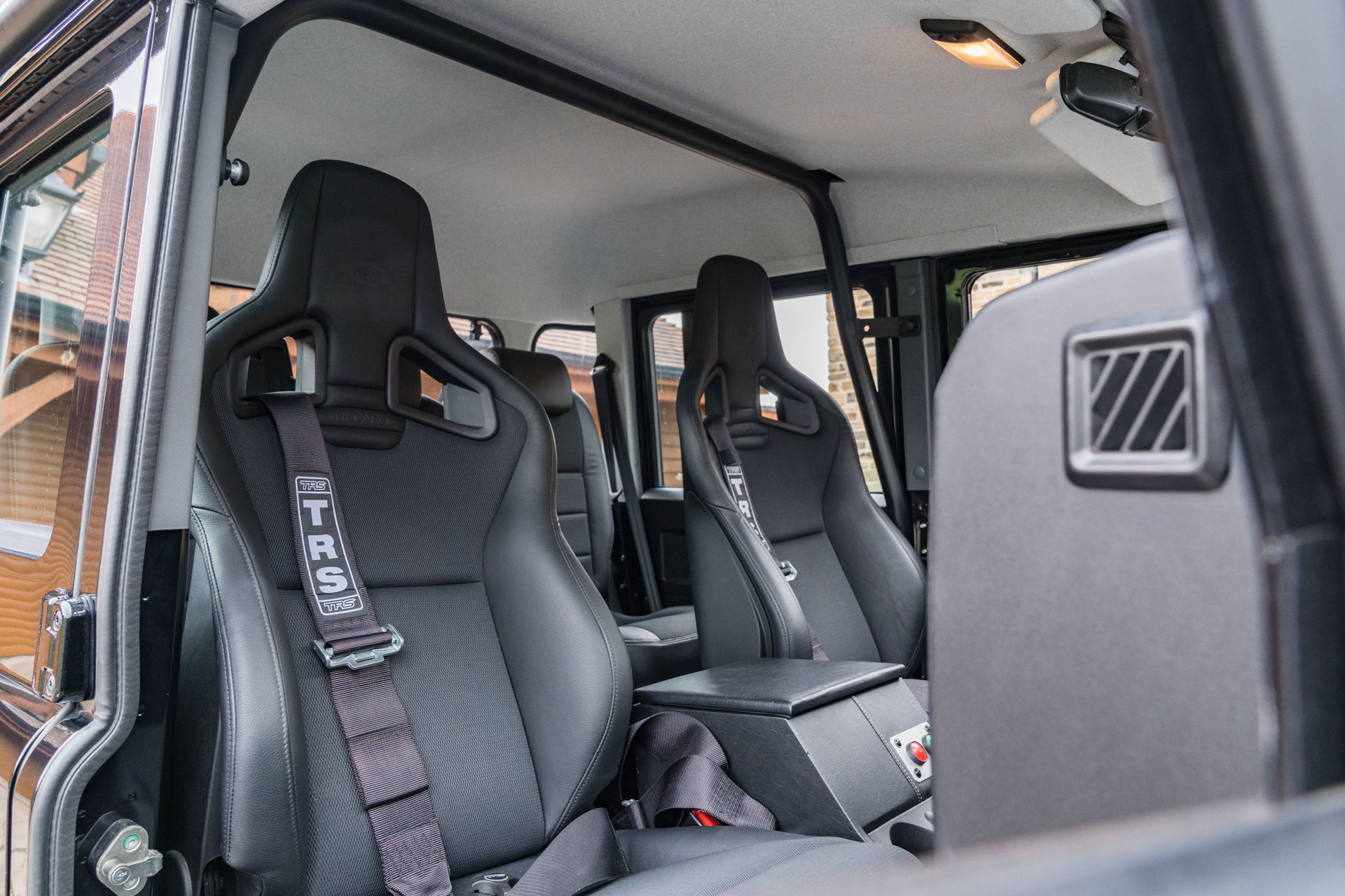 One Of 10 “Spectre” Defenders Built For The 007 Movie Is Up For Sale