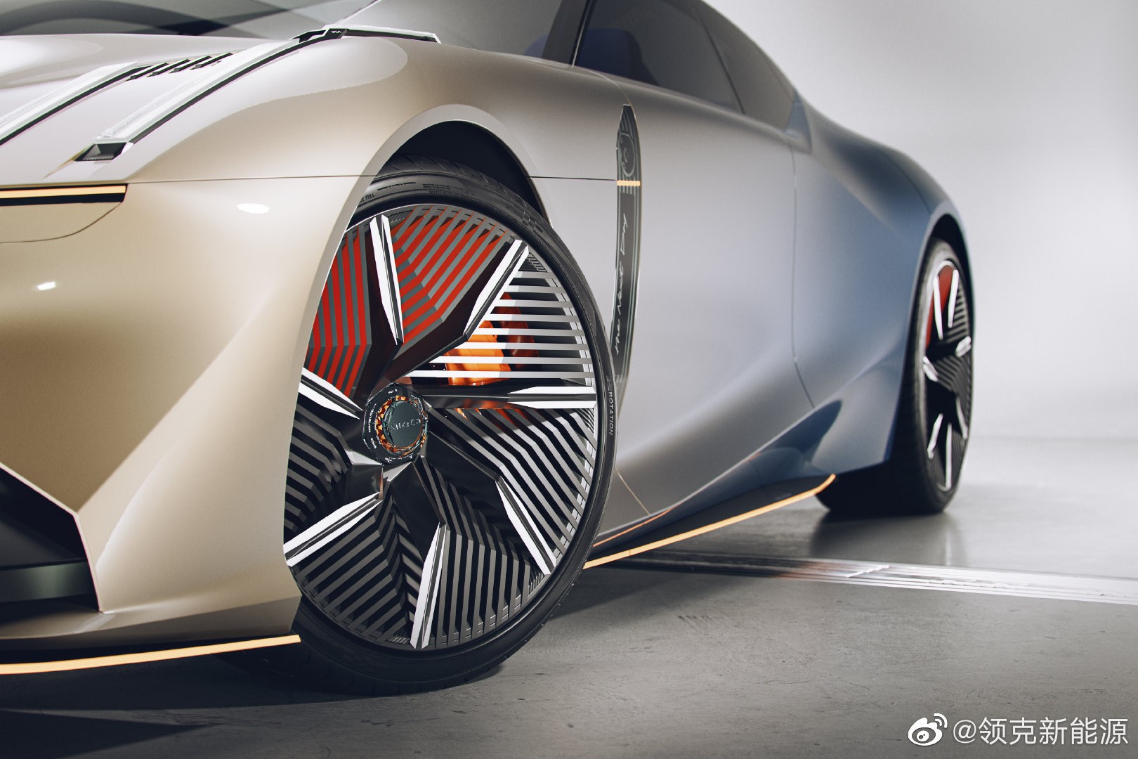 Design Trends: Straked Wheels, Are You A Fan?