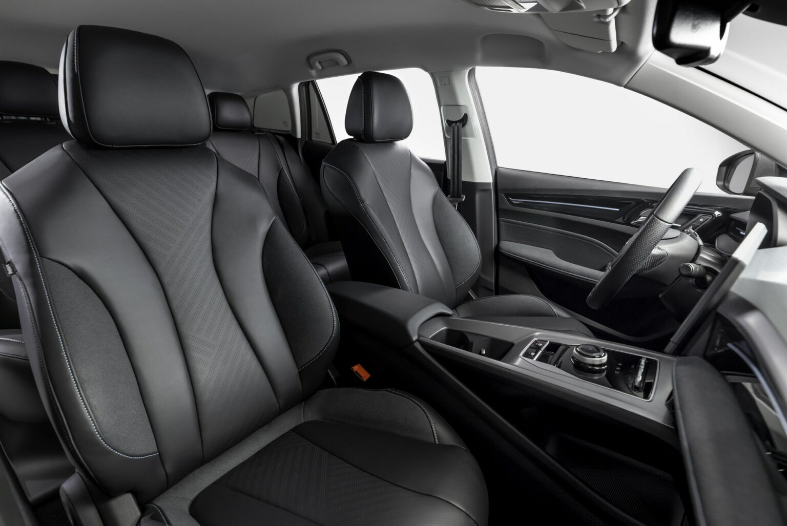 MG5 EV Estate Updated With A New Modern Face And Better Tech | Carscoops