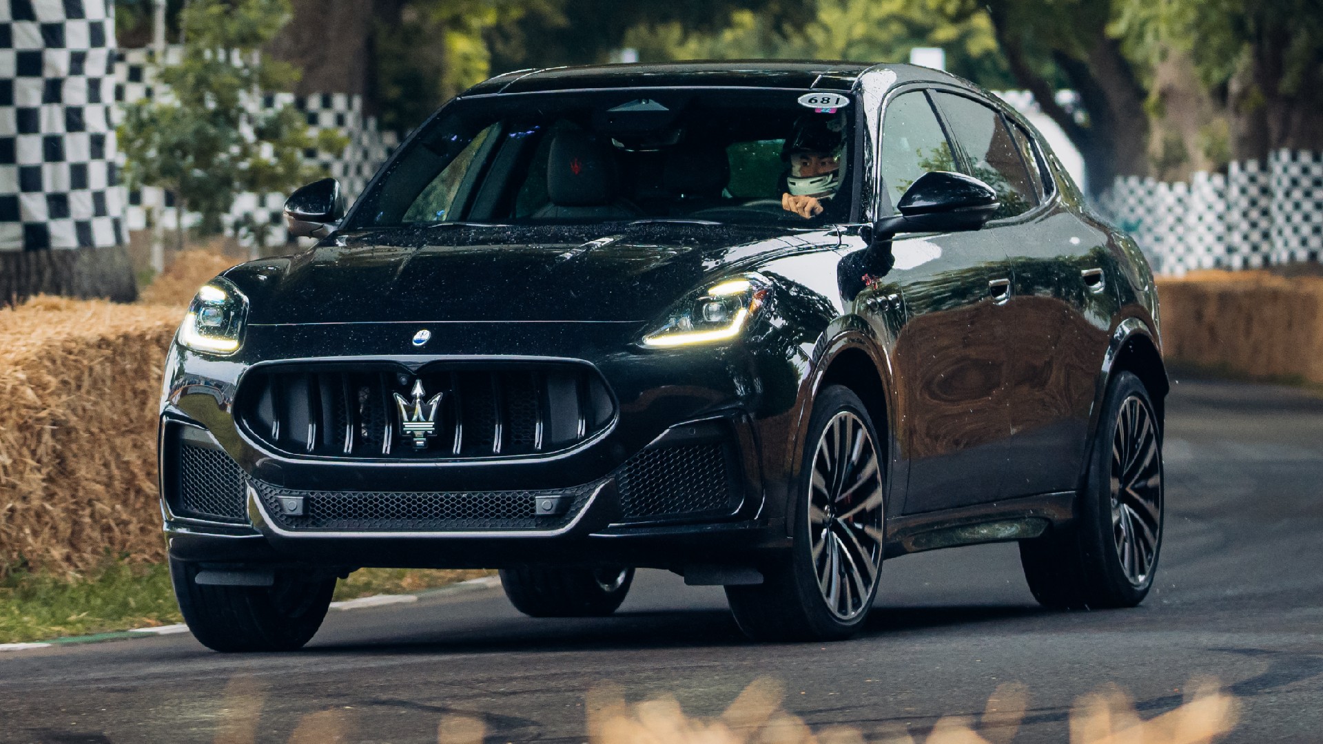 Maserati Brings Grecale Trofeo, MC20 Cielo, And David Beckham To Goodwood