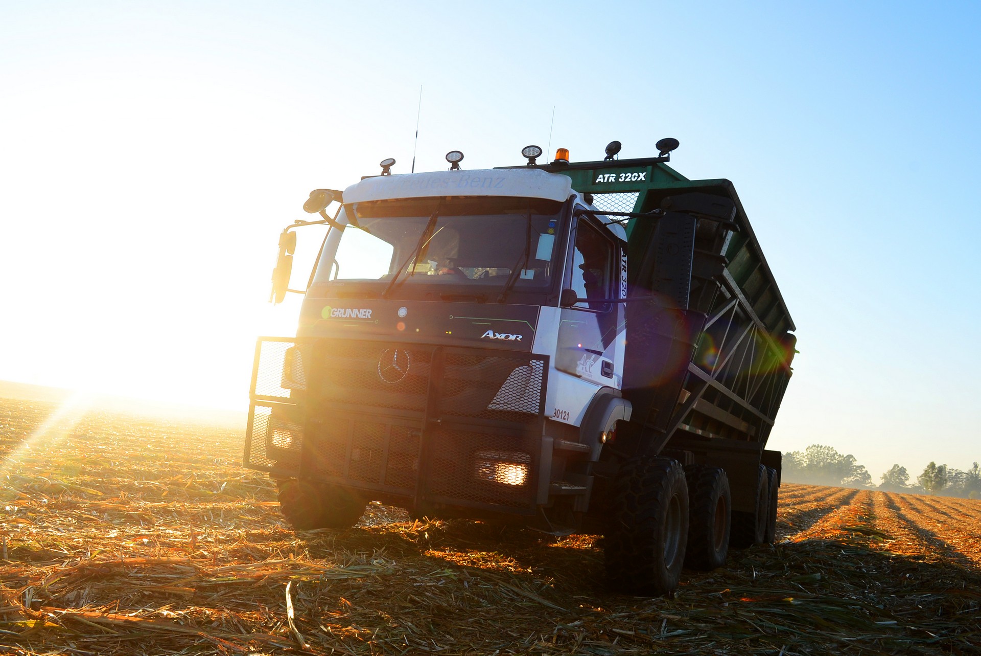There Are Hundreds Of Autonomous Mercedes Axor Trucks Helping Brazil’s Sugar Cane Harvest