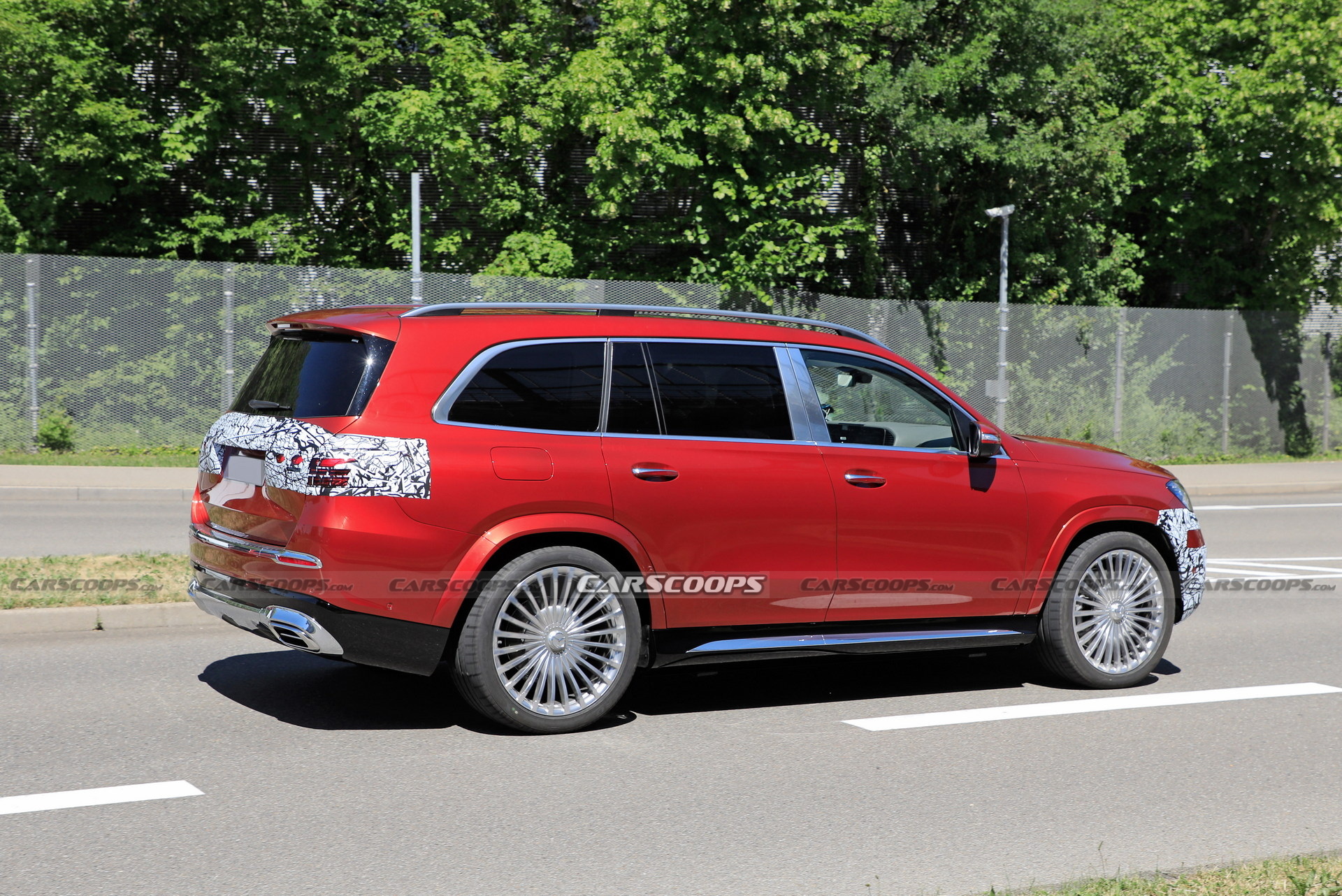 2024 Mercedes-Maybach GLS Facelift Spotted Hiding Subtle Upgrades