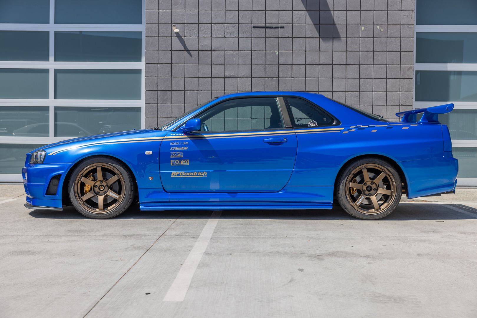 Nissan Skyline R34 GT-R V-Spec II Driven By Paul Walker Is A True Unicorn
