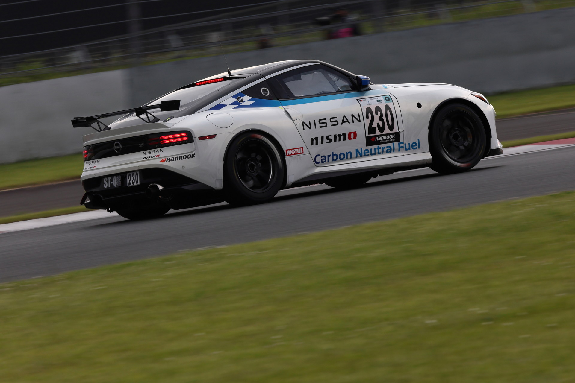A Pair Of Nissan Z Racing Concepts Took Part In The Fuji 24-Hour Race