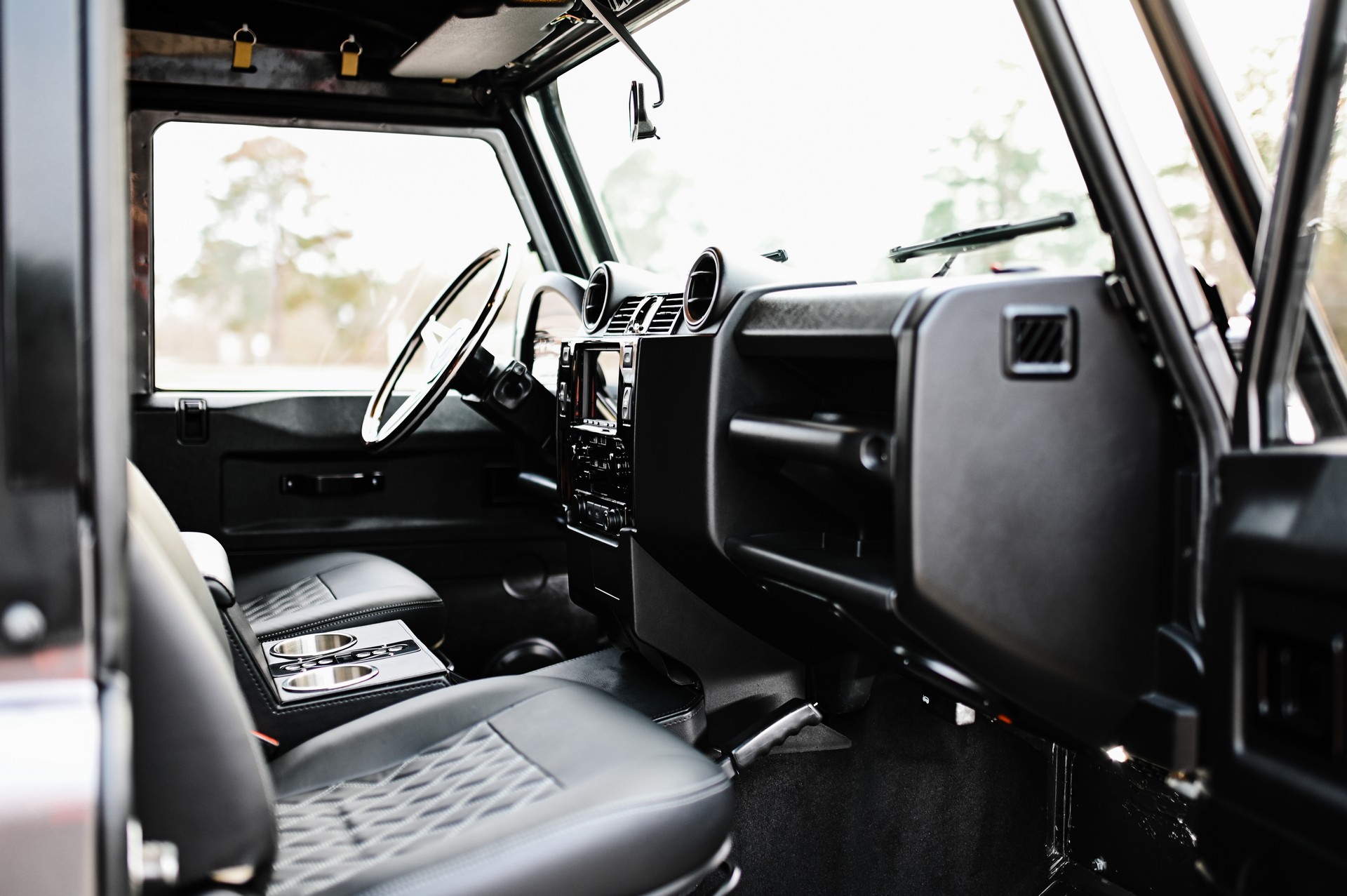 Osprey’s Latest Land Rover Defender 90 Is Ready To Tackle Any Terrain