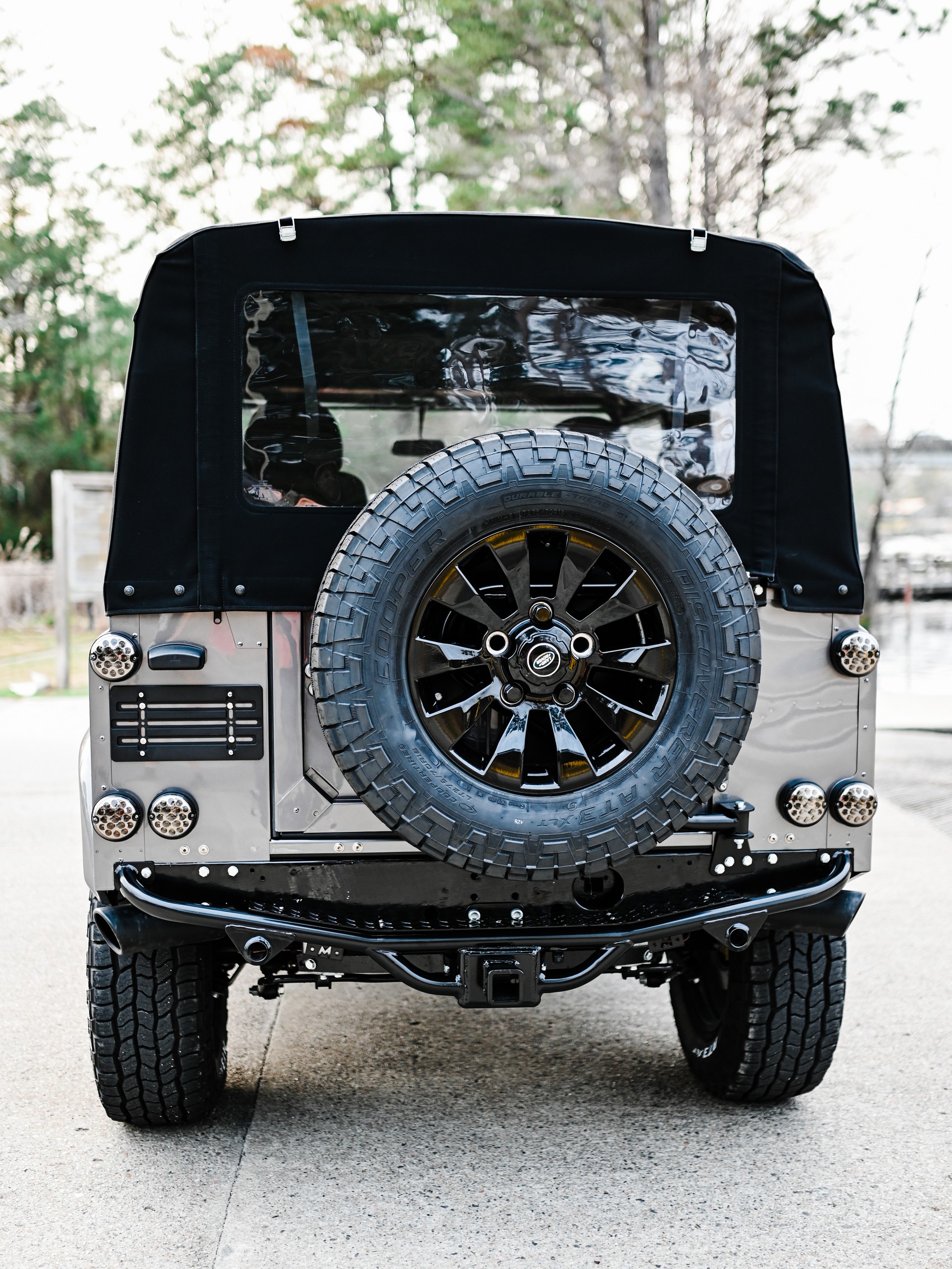 Osprey’s Latest Land Rover Defender 90 Is Ready To Tackle Any Terrain