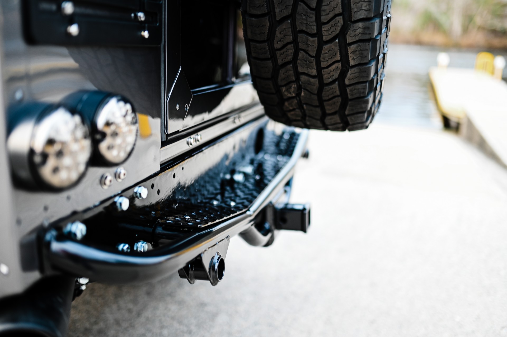 Osprey’s Latest Land Rover Defender 90 Is Ready To Tackle Any Terrain