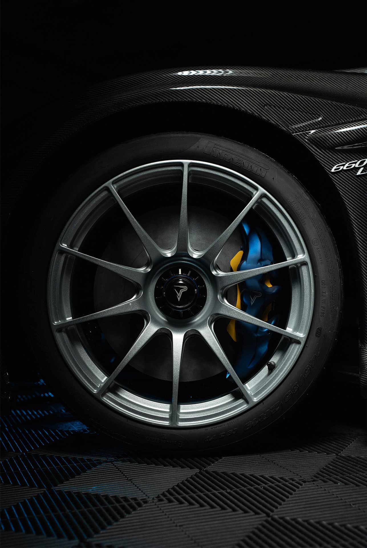 Picasso 660 LMS Is A Swiss Supercar With A 650 HP Twin-Turbo V6