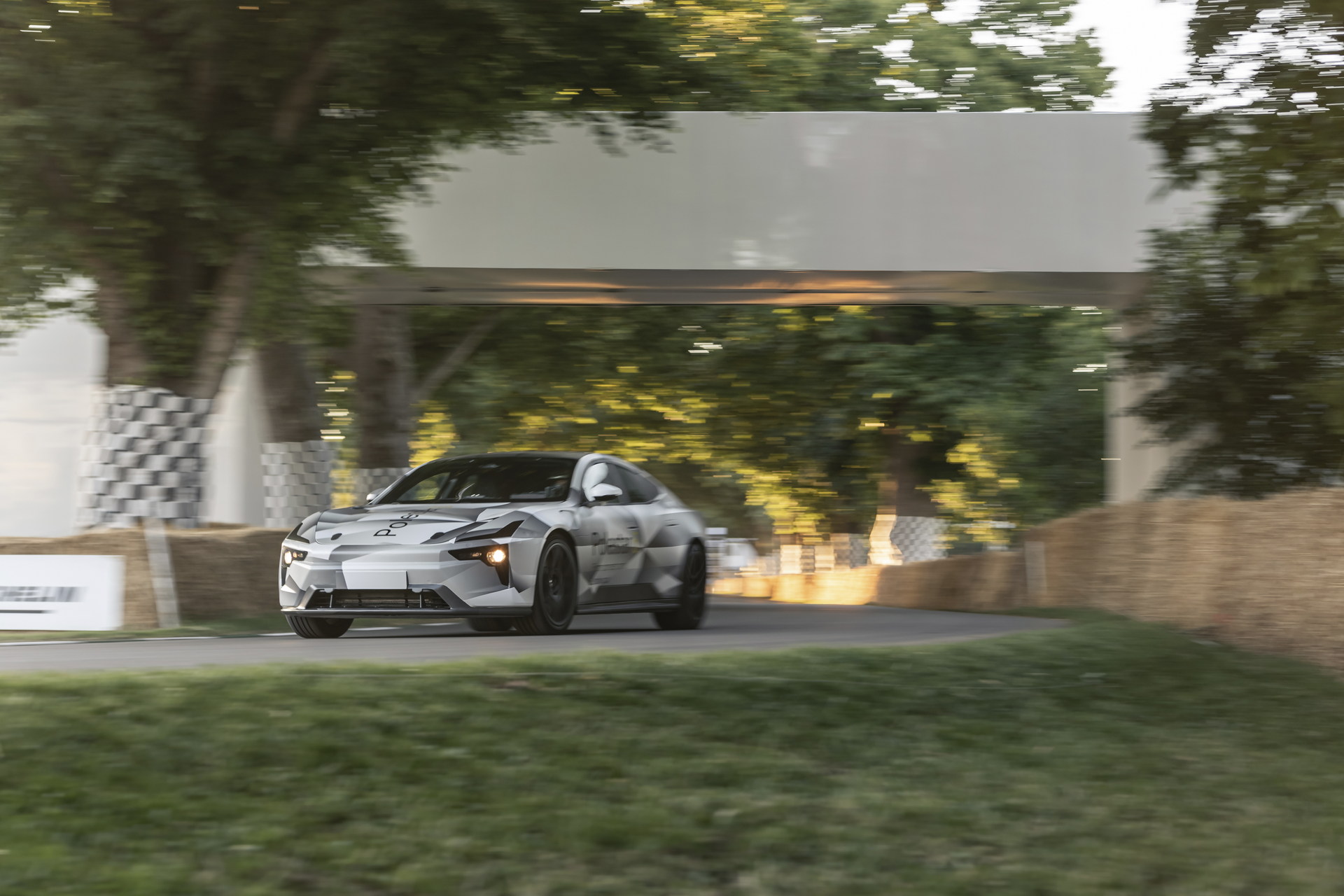 The Polestar 5 Will Produce 872 HP From Dual Electric Motors