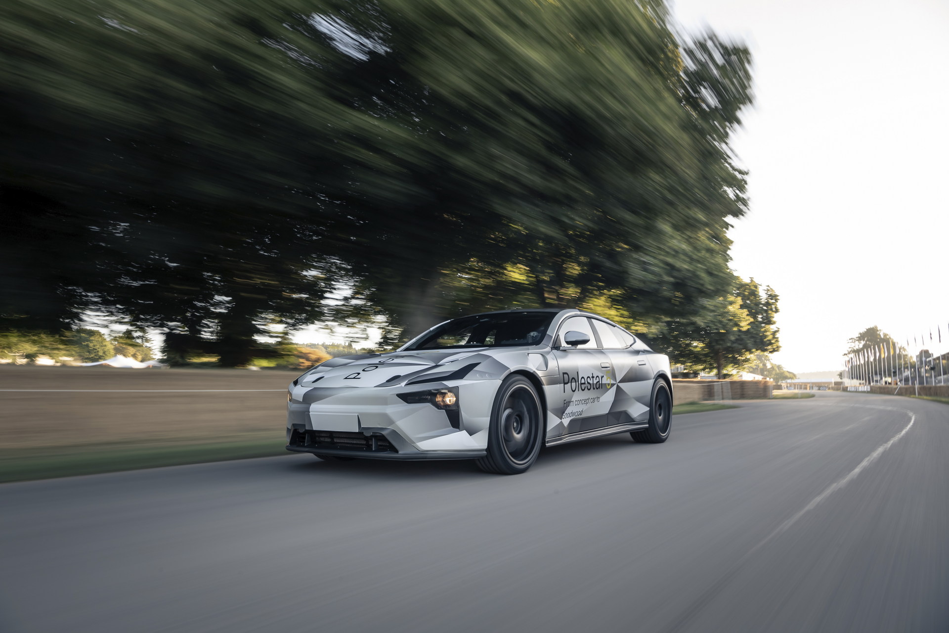 The Polestar 5 Will Produce 872 HP From Dual Electric Motors