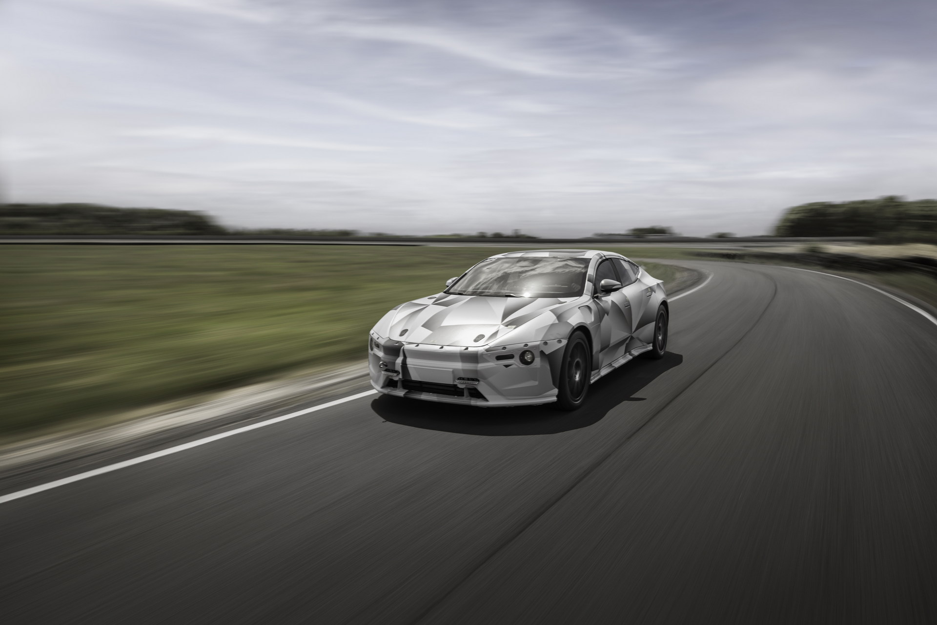 The Polestar 5 Will Produce 872 HP From Dual Electric Motors