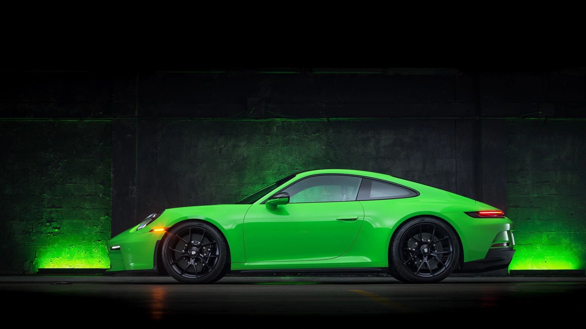 Paint To Sample Green 2022 Porsche 911 GT3 Touring Is Just About Perfect For Extroverts